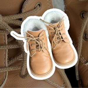 Borboleta Noah brown leather shoes / boots kids sz 10 us